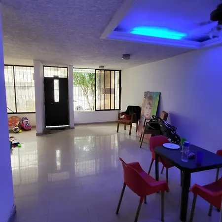 Renata's Hostal Pensión